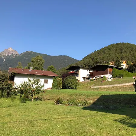 Haus Hermine Casa de hóspedes Tarrenz