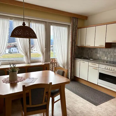 Konukevi Haus Hermine Tarrenz